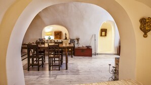 Family Suite | Ruang tamu