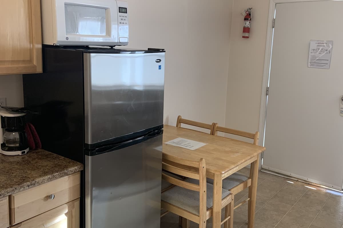 Deluxe Süit, 1 Yatak Odası, Mutfak | Odada yemek servisi