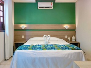 Superior Double Room | Minibar, blackout curtains, iron/ironing board, free WiFi - Pousada Casamar (Ipojuca)