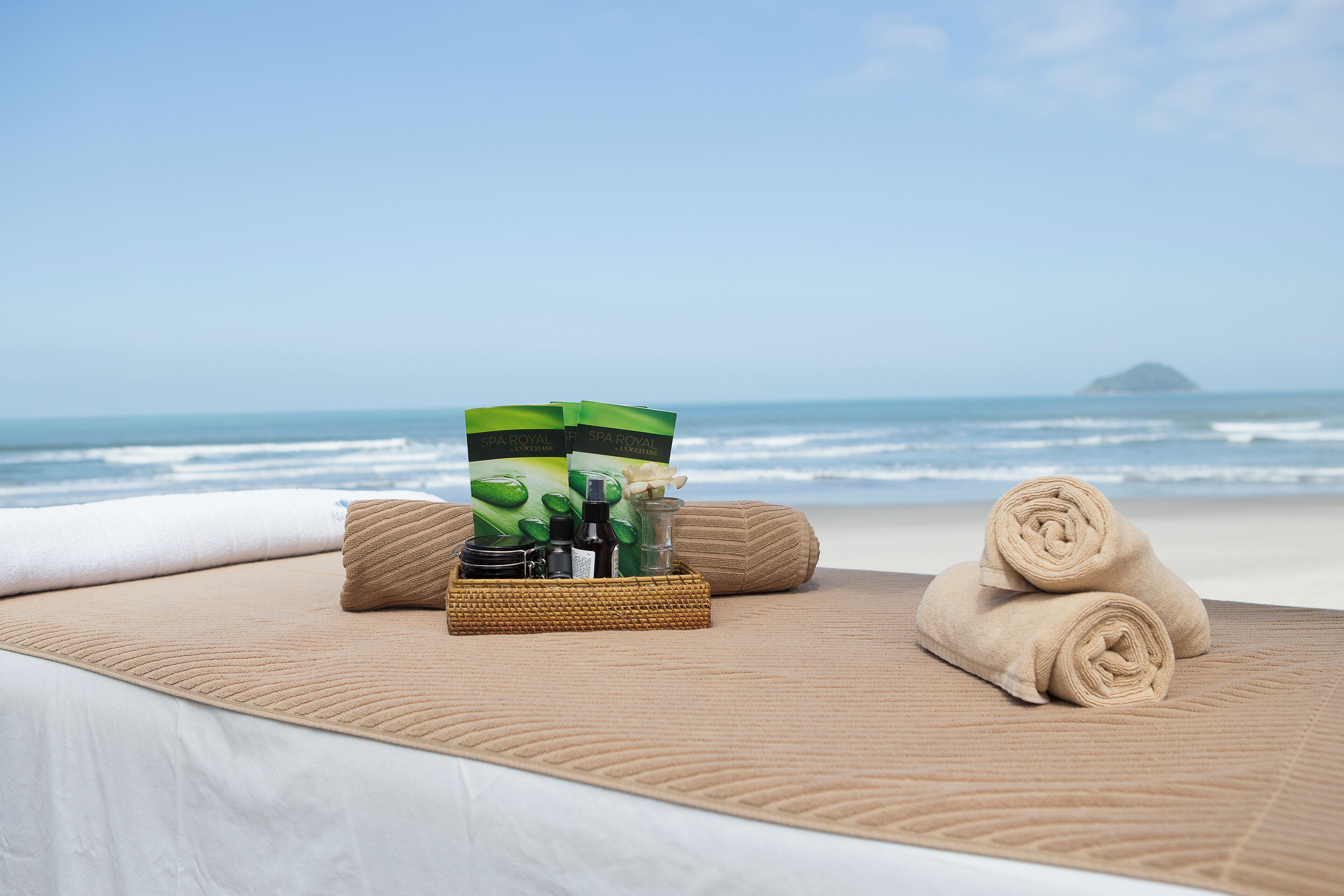 双人护理室、桑拿、身体护理、芳香疗法、热石按摩、深层组织按摩