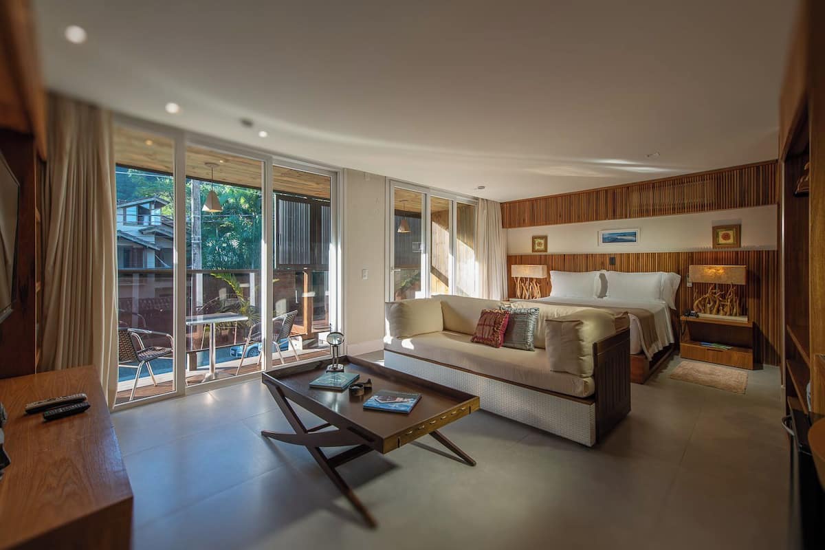 Suite, Mountain View (L'occitane) | 1 bedroom, minibar, in-room safe, individually decorated