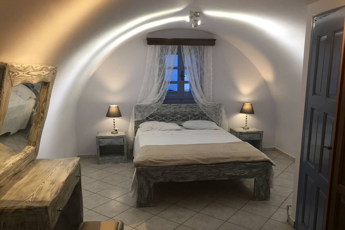 Apartamento romântico, 3 quartos, acesso à piscina, vista para o mar | Roupas de cama premium, camas Select Comfort, escrivaninha