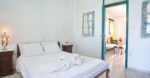 Bộ đồ giường cao cấp, nệm Select Comfort, bàn 
