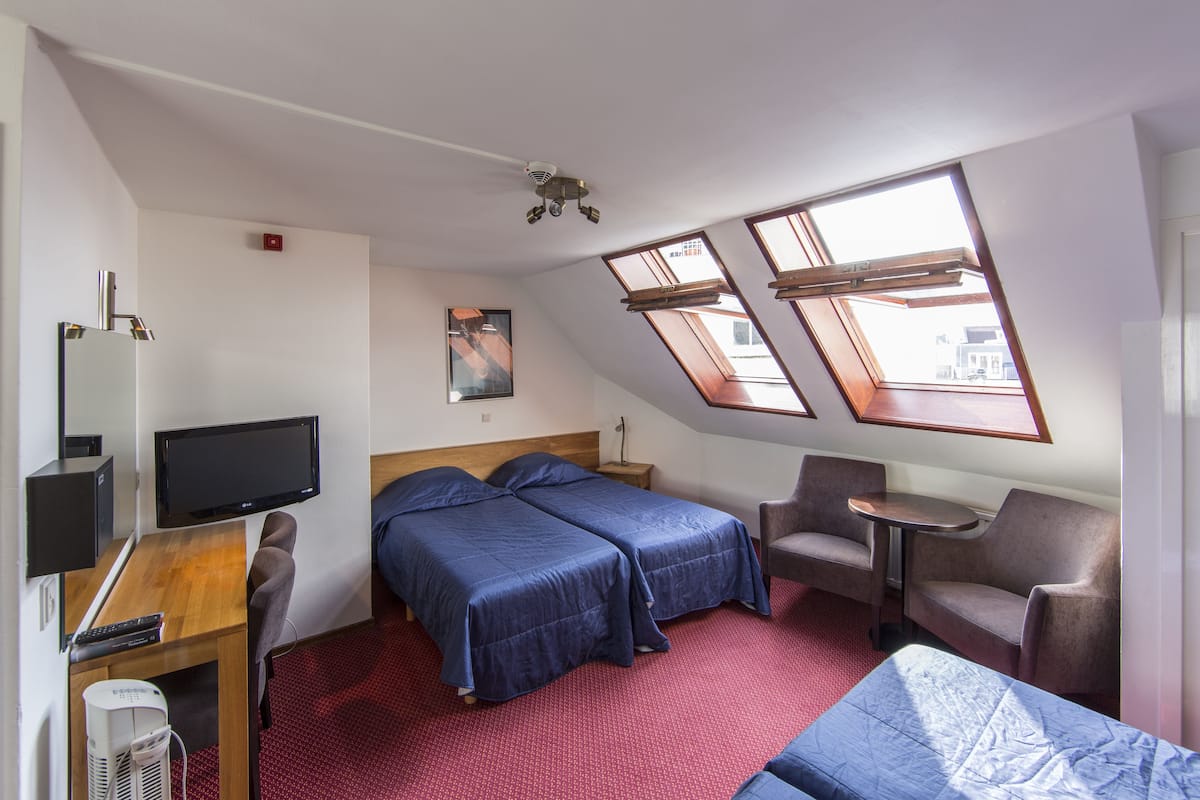 In-room safe, desk, blackout curtains, free WiFi