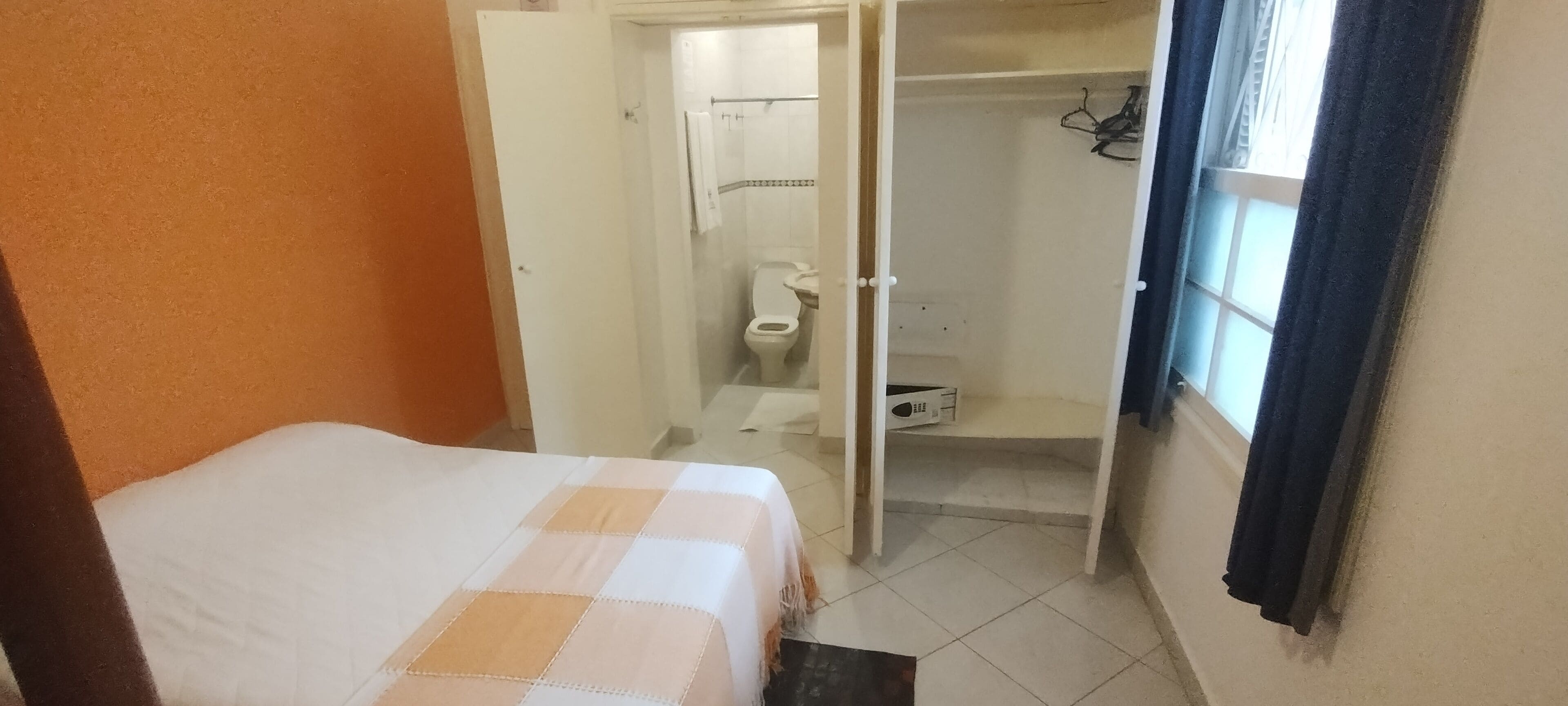 suite standard 35 | minibar, in-room safe, blackout curtains, soundproofing