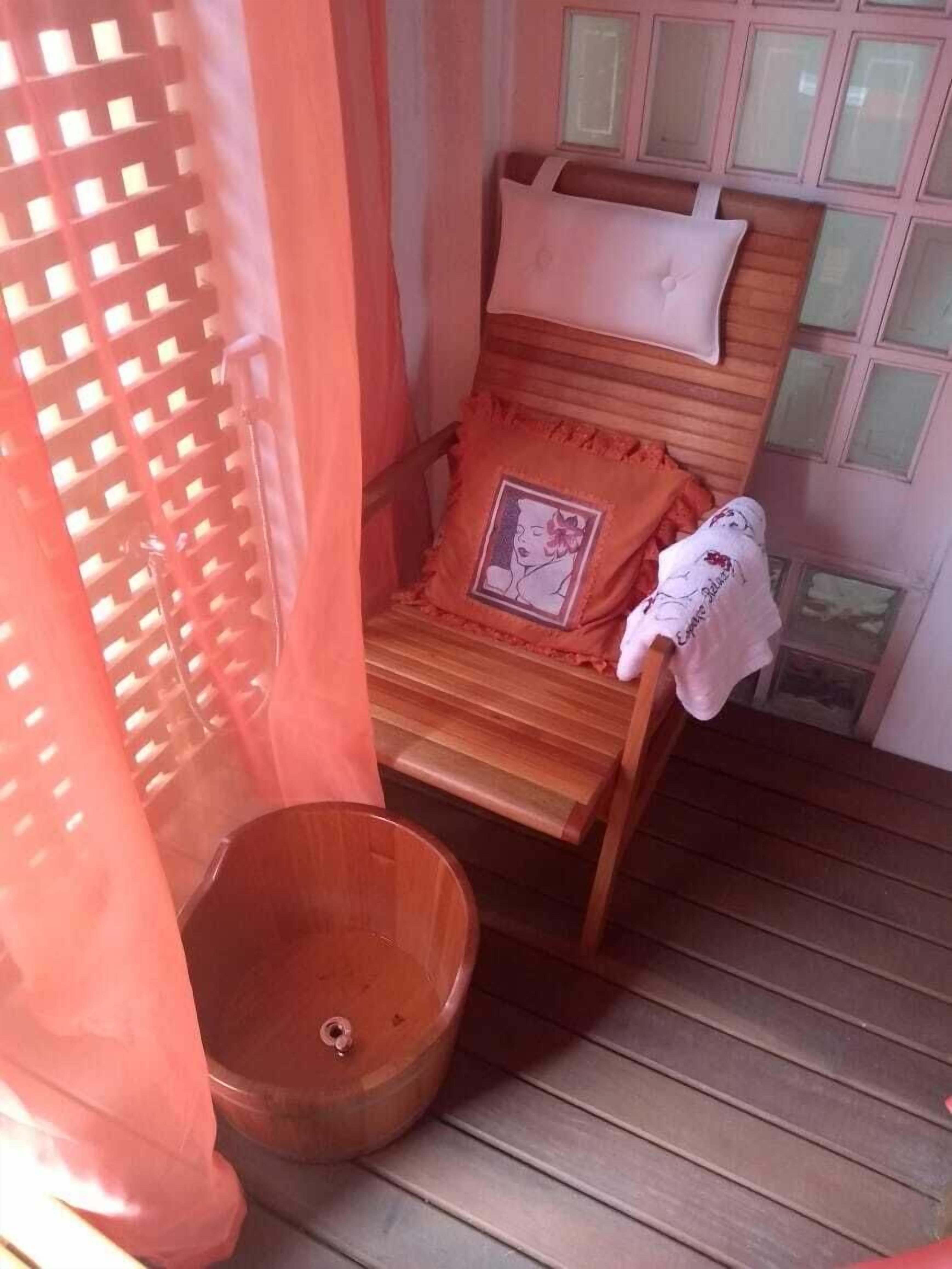 body treatments, facials