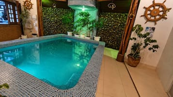 Piscina interna