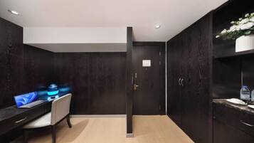 Minibar, in-room safe, alarm clocks