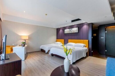 JingShangYuehua Hotel