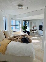 Apartamento | Ferros/tábuas de passar roupa, Wi-Fi de cortesia, roupa de cama