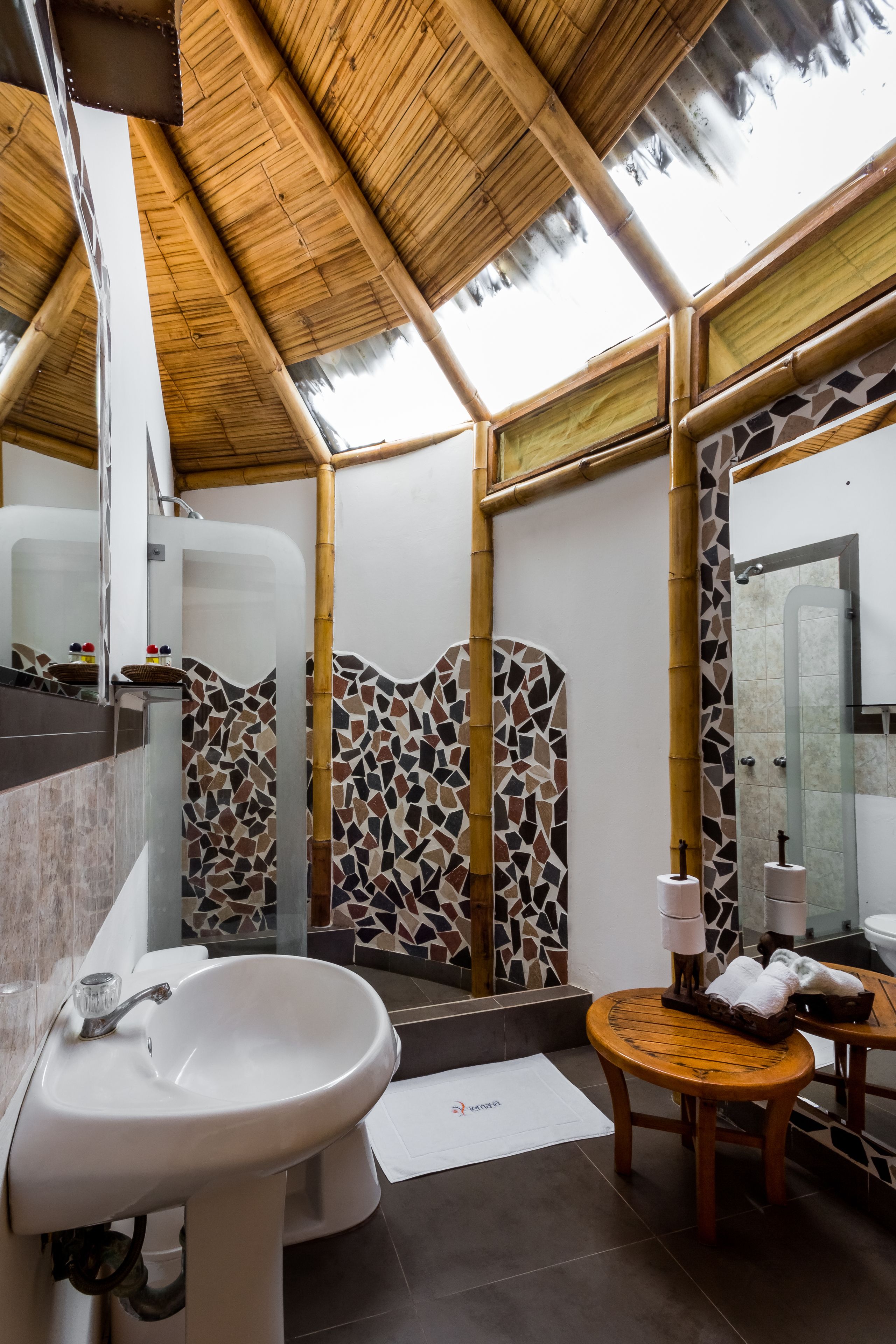 junior suite, 1 king bed, sea view | bathroom | shower, rainfall showerhead, free toiletries, hair dryer