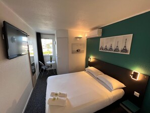 Standard Double Room - Hôtel L'ESCALE d'Alès (Ales)