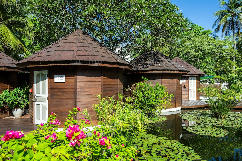 Nika Island Resort & Spa, Maldives