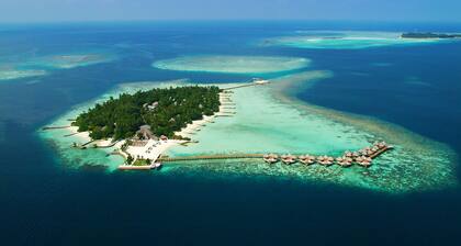 Nika Island Resort & Spa