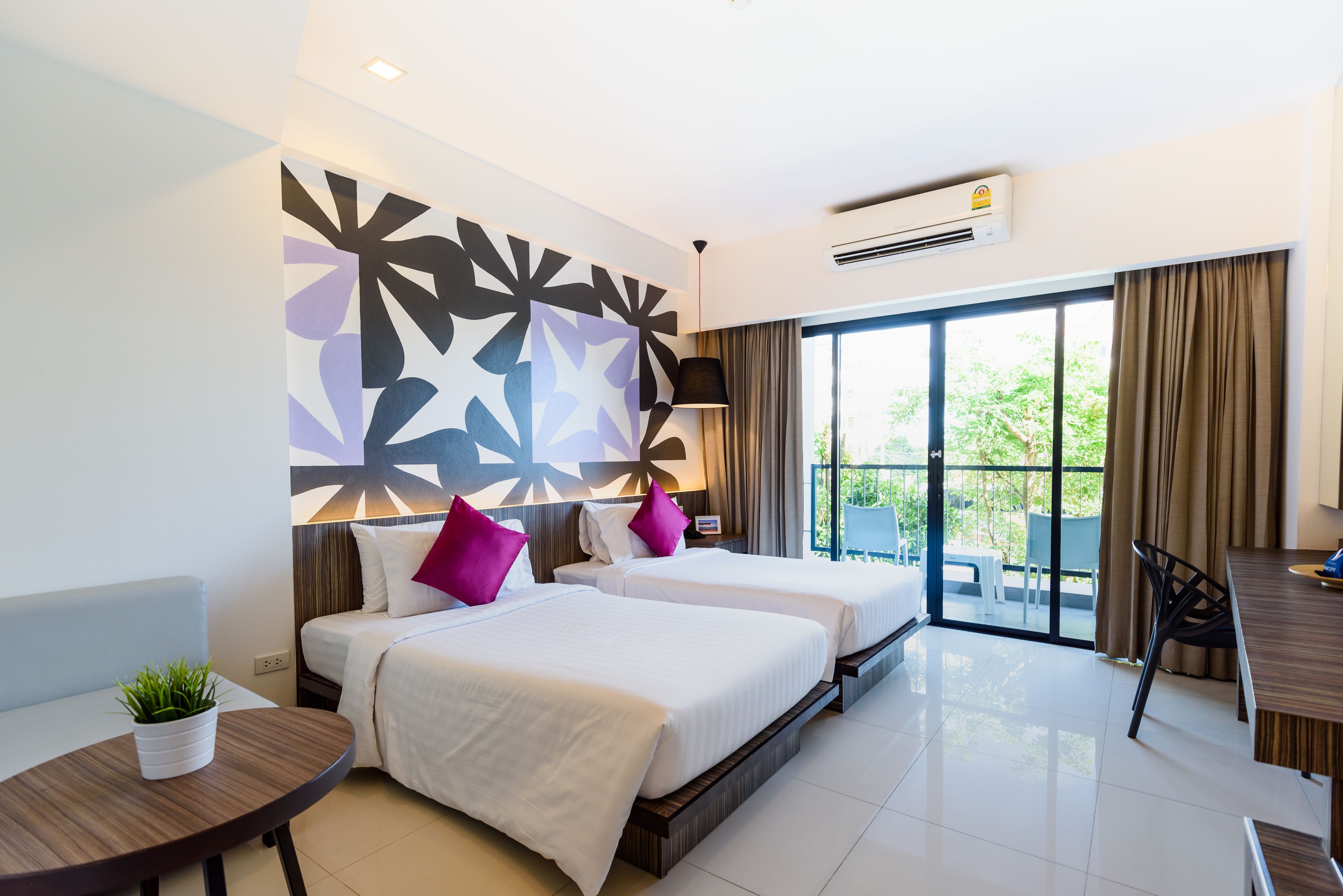 Deluxe Twin Room