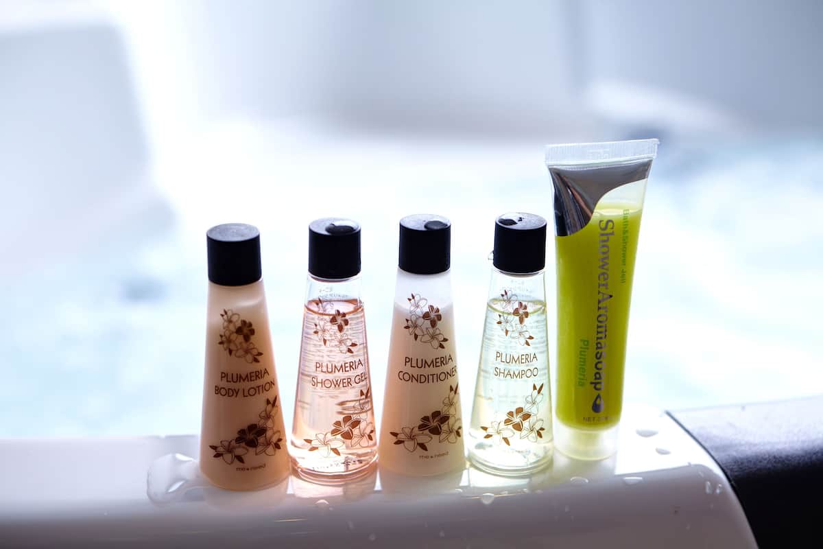 hotel royal ocean corner suite, non smoking | bathroom amenities | combined shower/bathtub, free toiletries, hair dryer, bidet