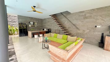 Televisión LED, estación para iPod