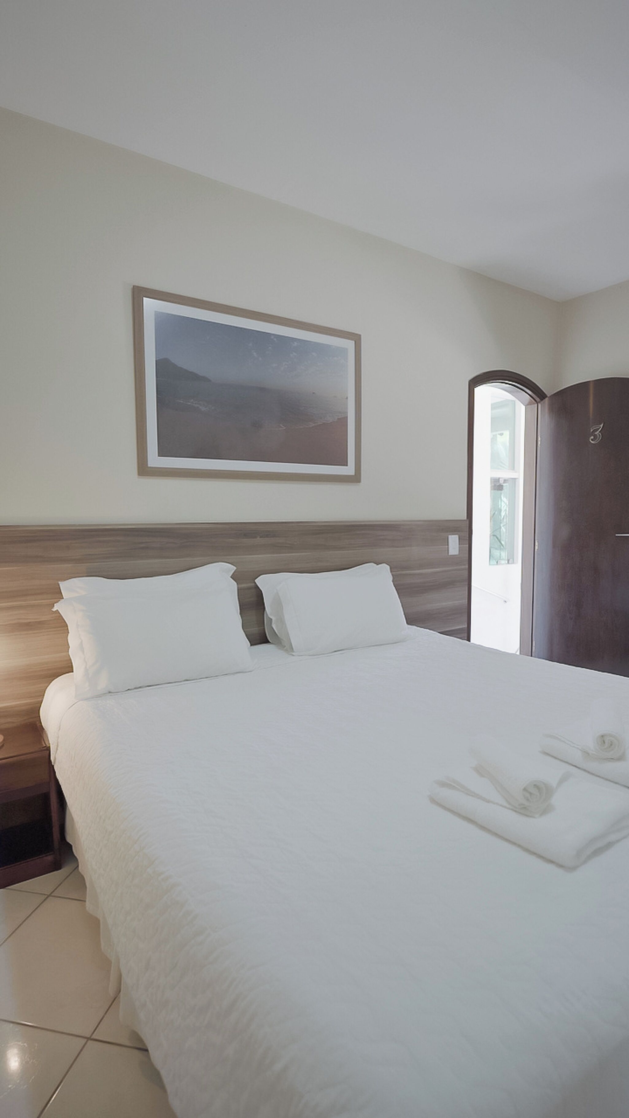 Minibar, caixa forta a l'habitació, escriptori i wifi gratuïta 