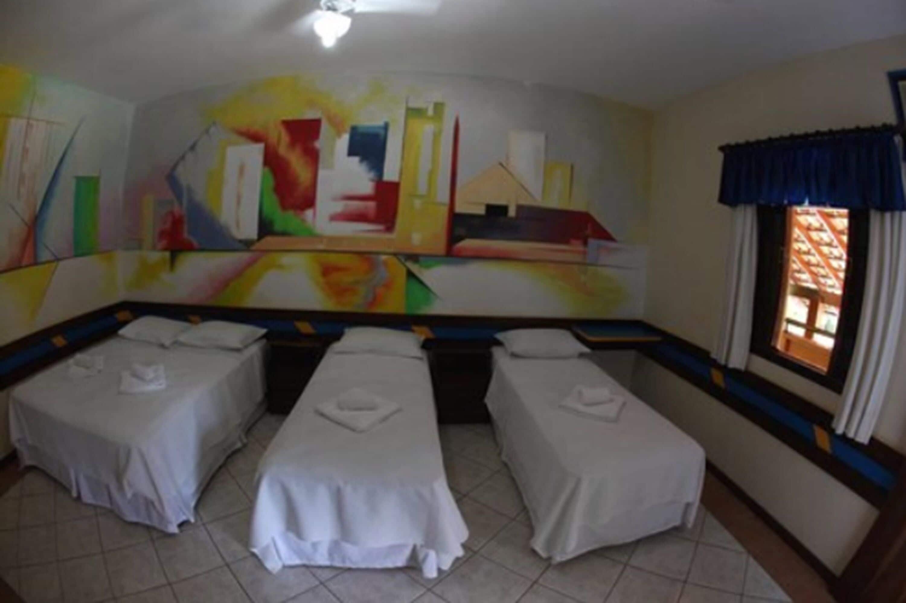 standard triple room | minibar, in-room safe, desk, free wifi