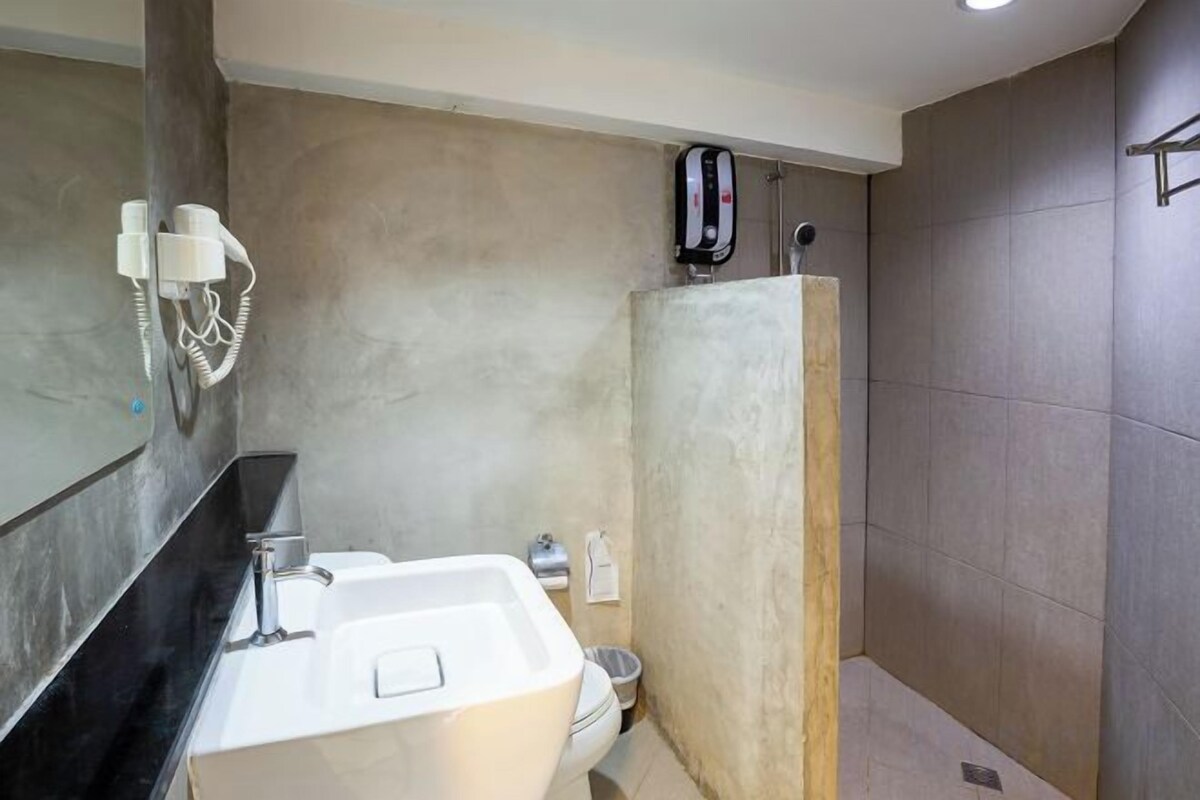 Baño | Toallas, jabón, champú y papel higiénico