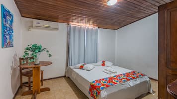 Standard Double Room | Minibar, individually decorated, iron/ironing board, free WiFi