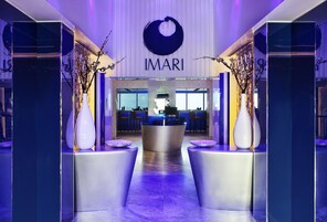 International cuisine, ocean views 