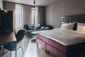 Deluxe Room, 1 King Bed | Premium bedding, in-room safe, individually decorated, blackout drapes - STORY HOTEL STOCKHOLM NORTH, in JdV by Hyatt (Sundbyberg)