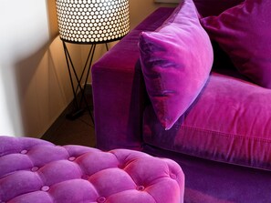 Premium bedding, in-room safe, individually decorated, blackout curtains - STORY HOTEL STOCKHOLM NORTH, in JdV by Hyatt (Sundbyberg)