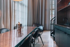 Premium bedding, in-room safe, individually decorated, blackout drapes - STORY HOTEL STOCKHOLM NORTH, in JdV by Hyatt (Sundbyberg)