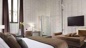 Memory foam beds, minibar, in-room safe, desk