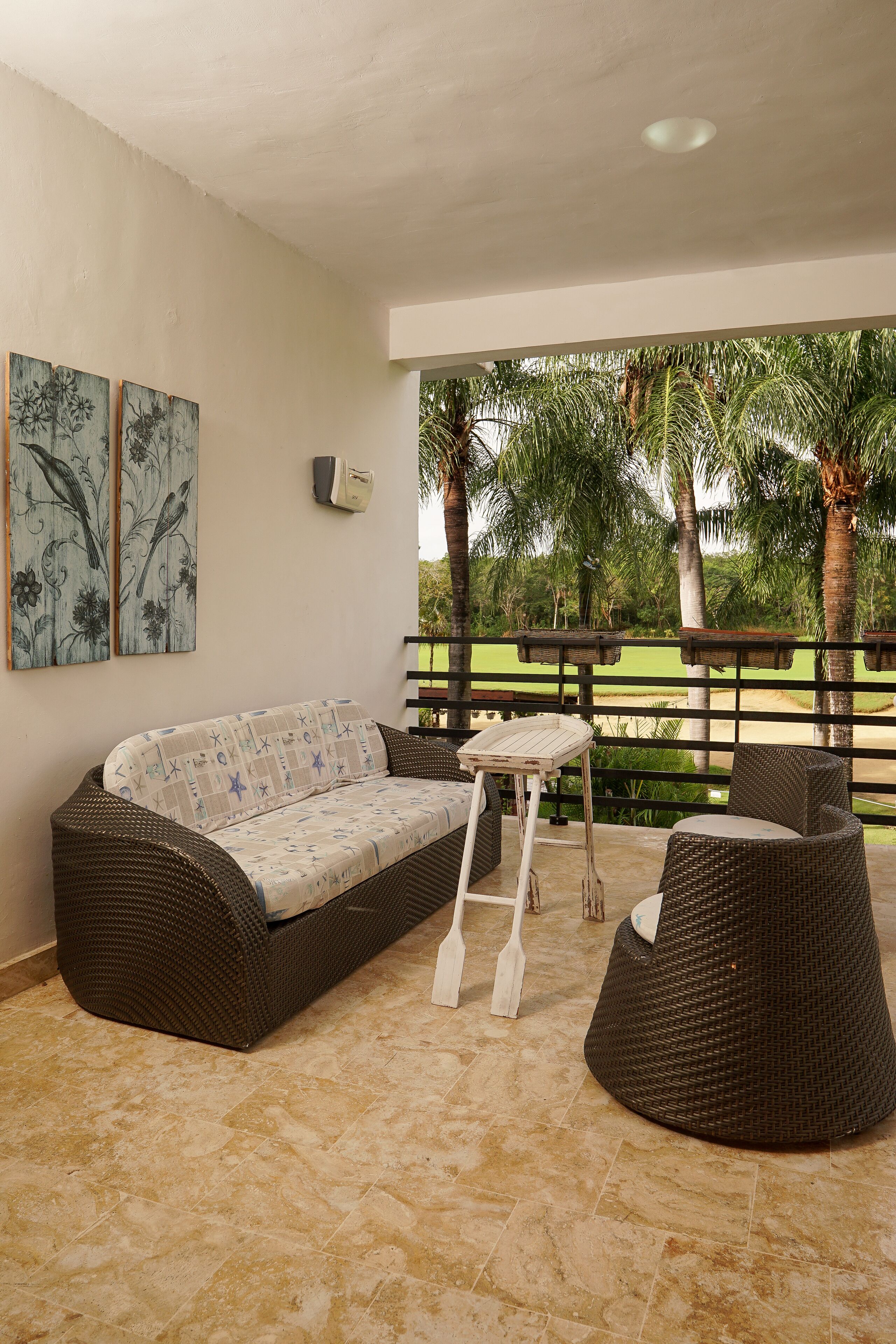 Phòng Suite dành cho gia đình (Penthouse) | Hiên