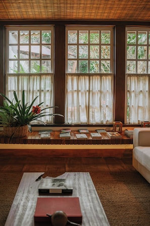 Villa Aurora
