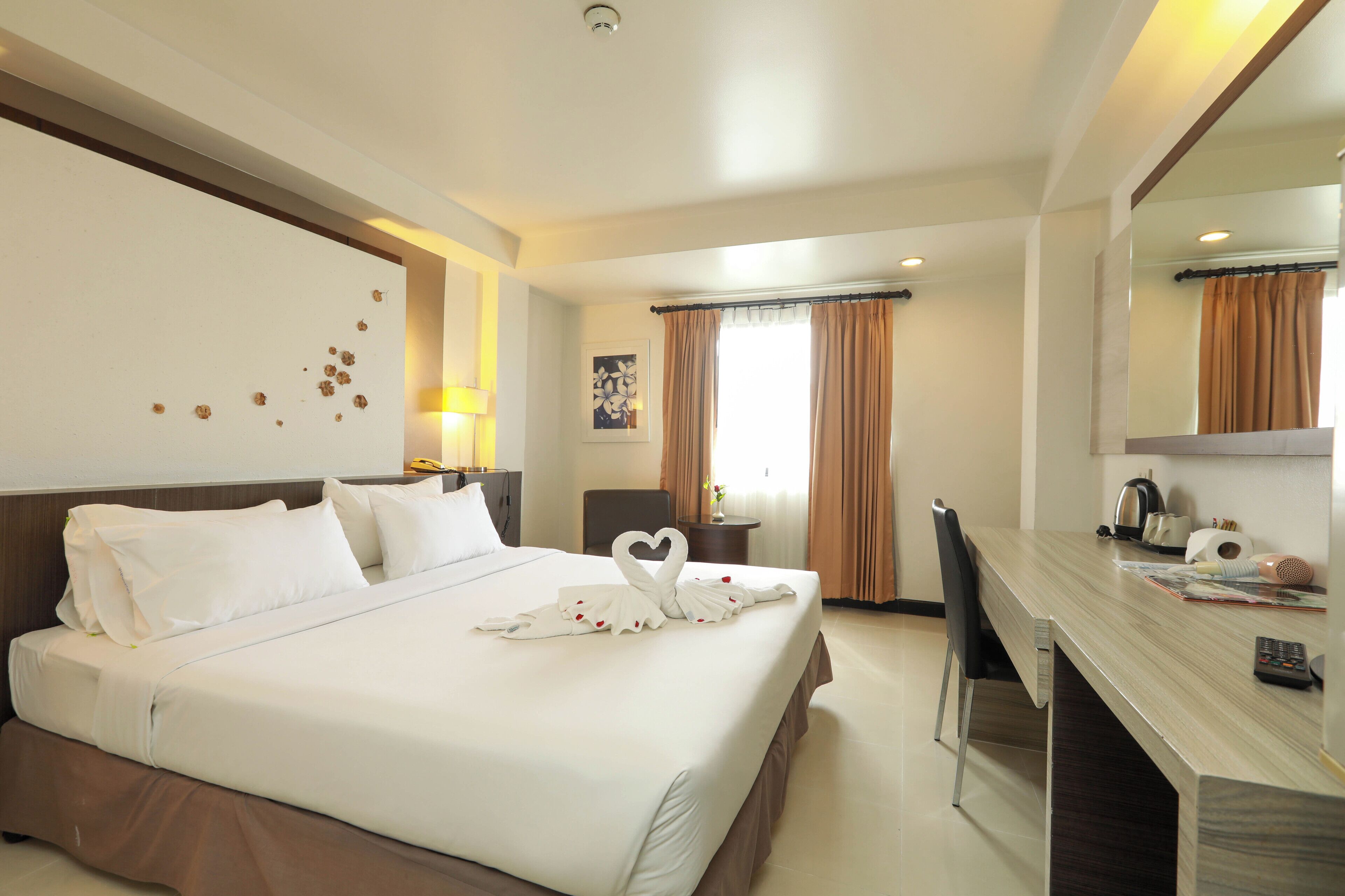 Photo - Flipper House Hotel - SHA Extra Plus