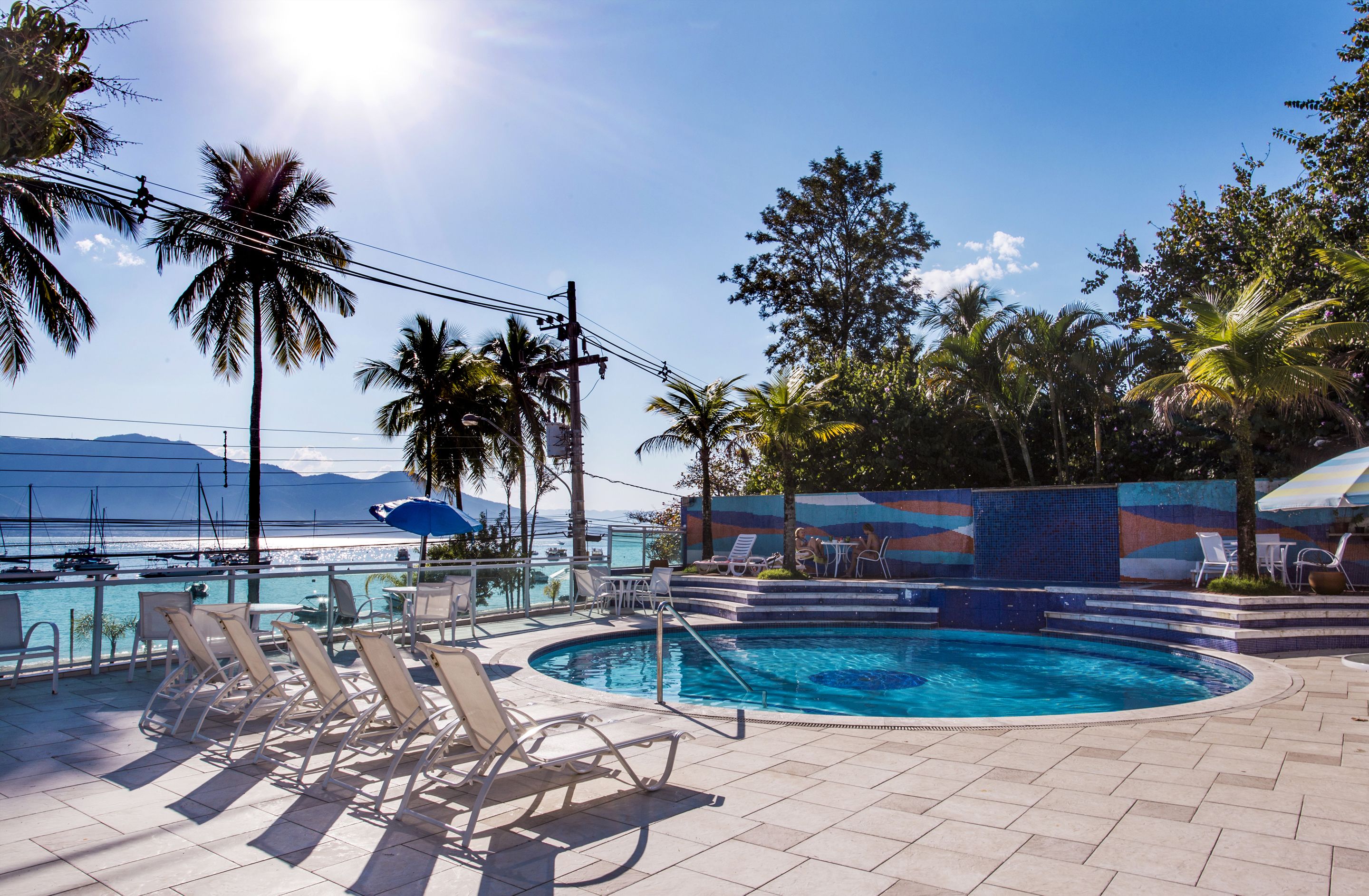 Outdoor pool, pool loungers