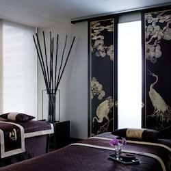Couples treatment rooms, sauna, hot tub, steam room, body treatments