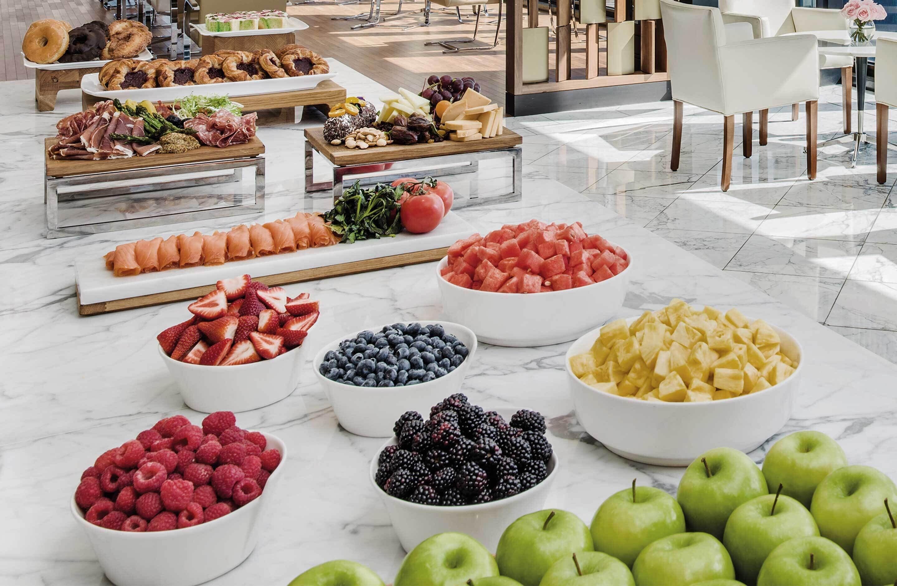 每日供應即叫即煮早餐 (費用另計)