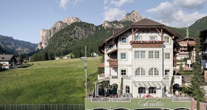 Alpstay - Hotel Acadia - Adults Only