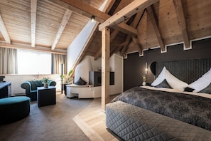 Suite Junior | 1 camera, biancheria da letto ipoallergenica, copriletto in piuma