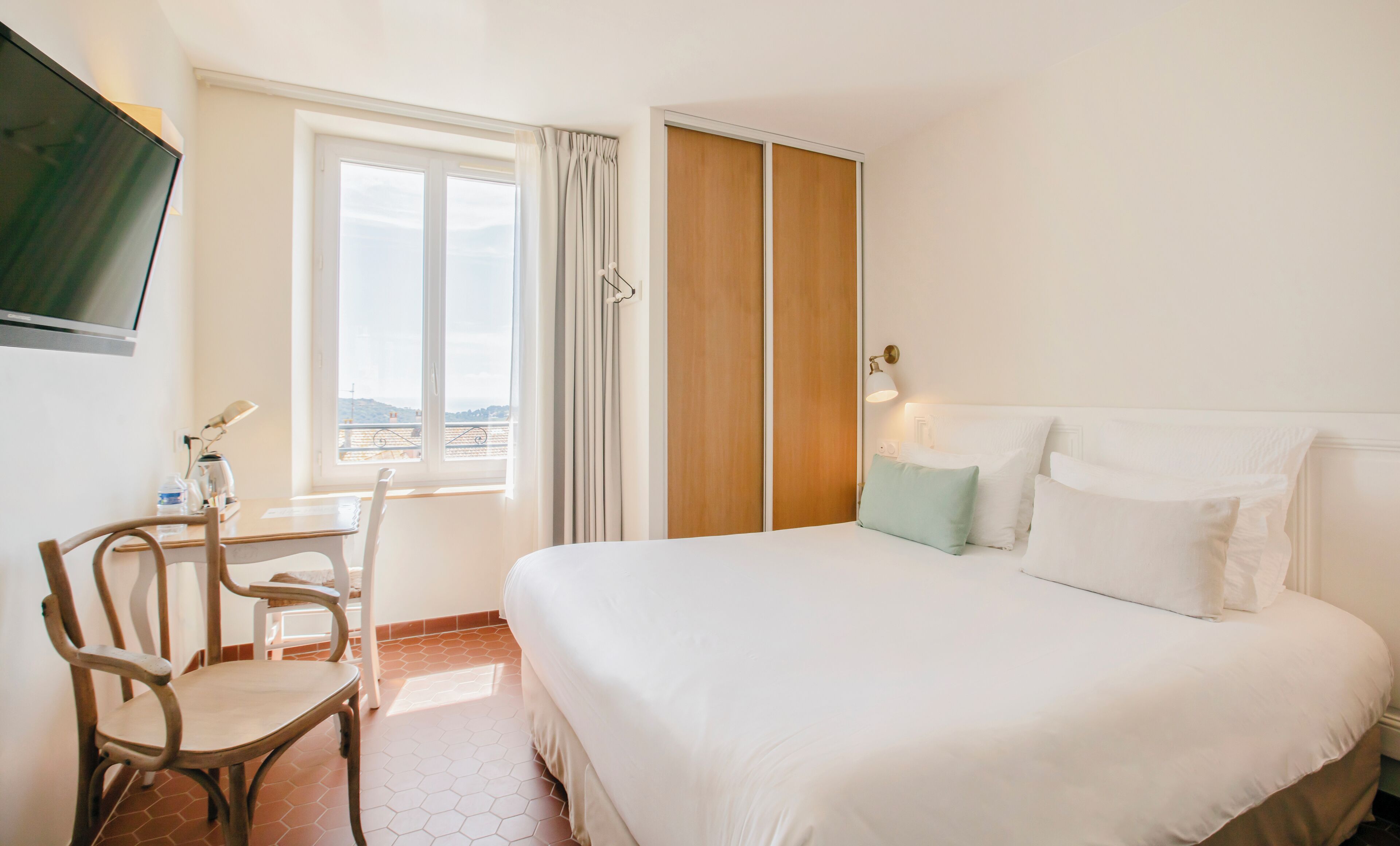 room, sea view | in-room safe, desk, soundproofing, rollaway beds