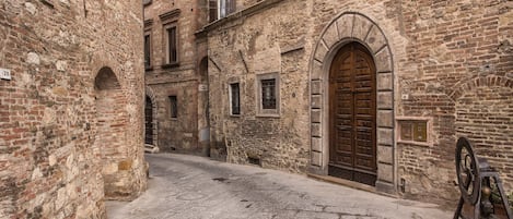 EntrĂ©e de lâhĂ©bergement