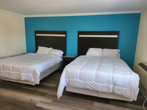 Budget Inn And Suites