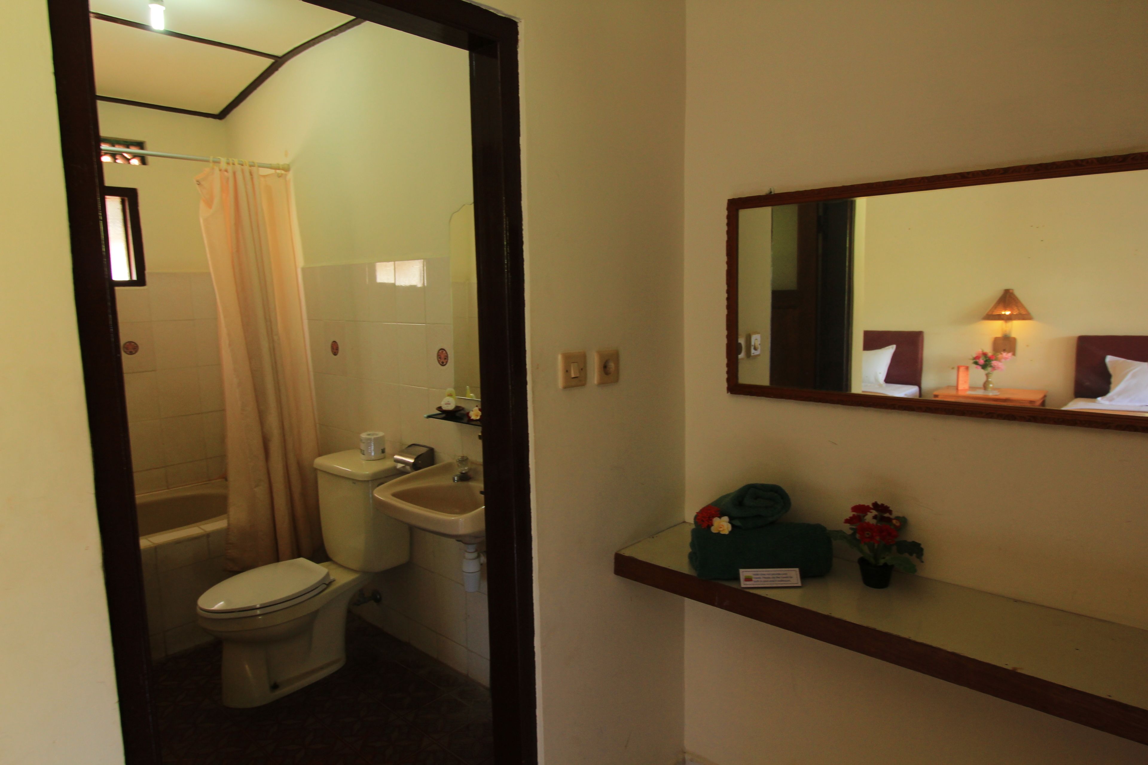 Foto - Lovina Beach Hotel