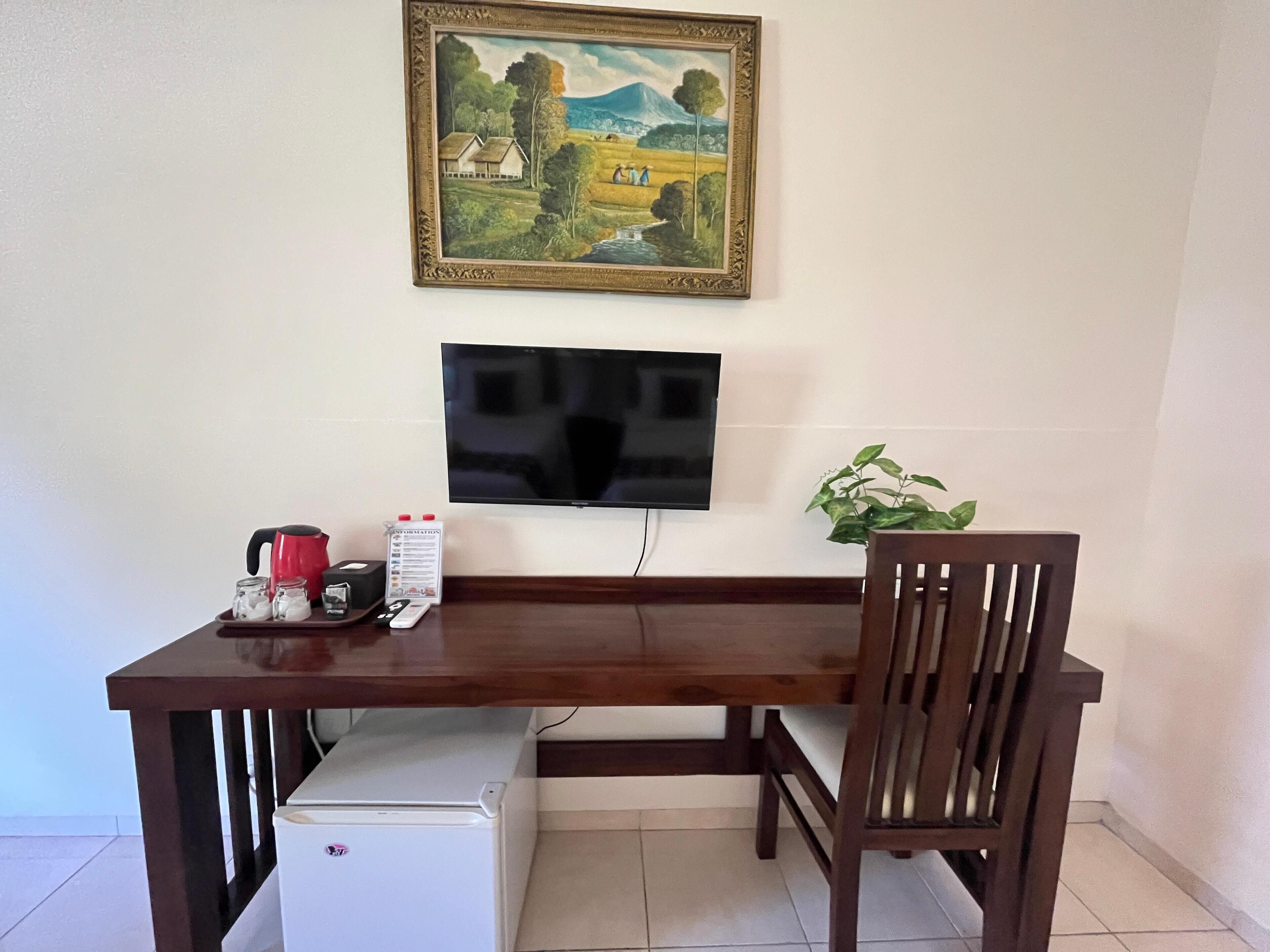 Photo - Lovina Beach Hotel