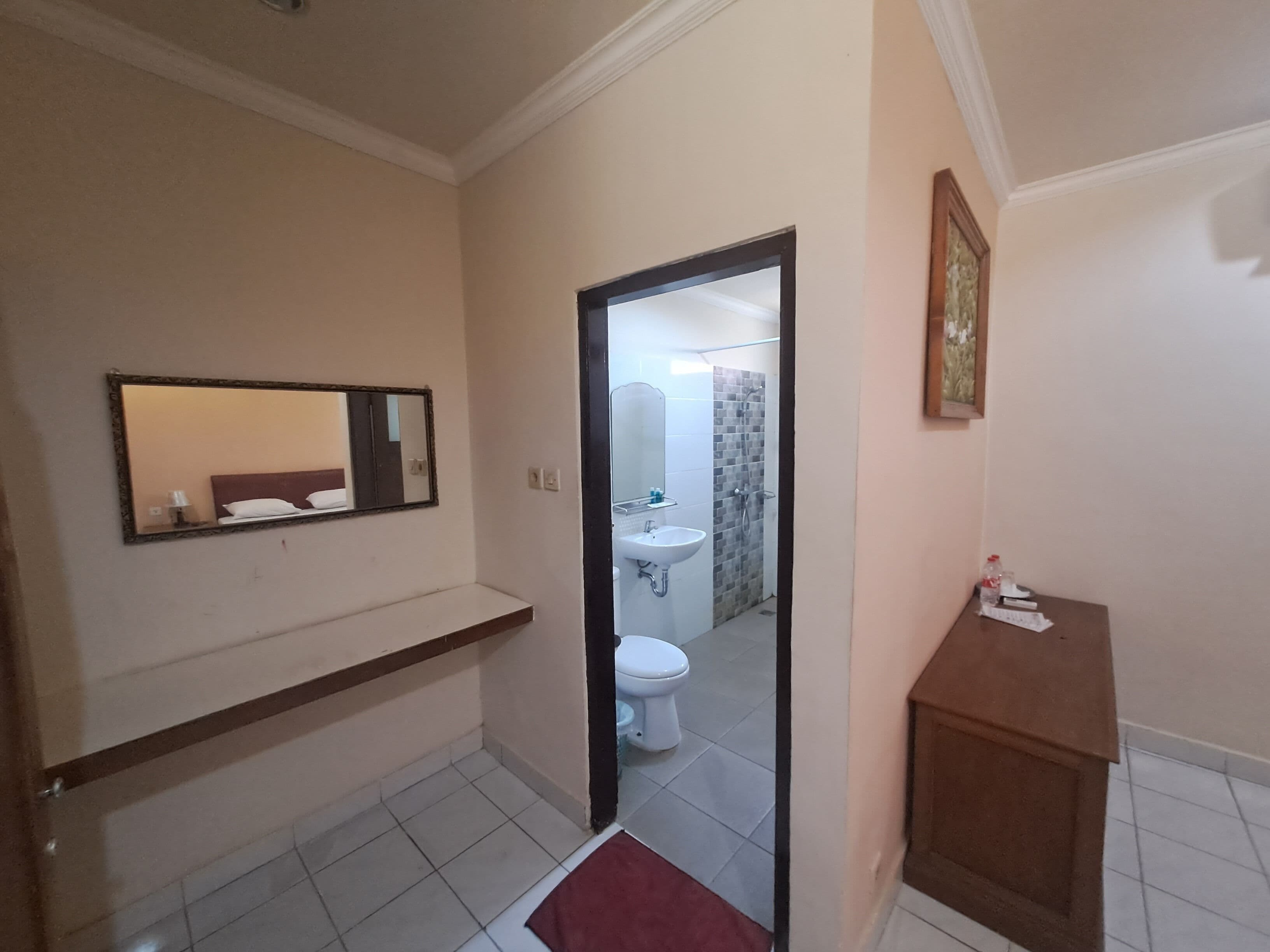 Photo - Lovina Beach Hotel