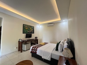 Superior Double or Twin Room | Free WiFi - Lovina Beach Hotel (Buleleng)