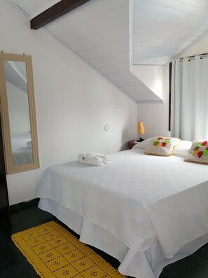 Minibar, wifi gratis y ropa de cama 