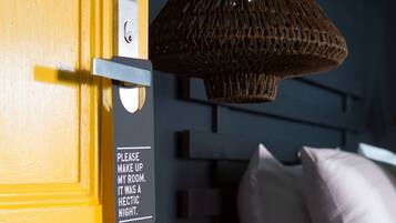 Premium Room | Minibar, individually decorated, iron/ironing board, free WiFi