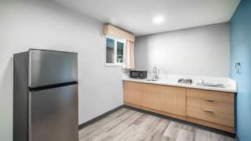 Deluxe Double Room, Kitchenette