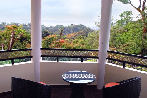 Amritasthanam Guest House And Retreat