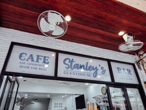 Property entrance - Stanley's Guesthouse (Patong)